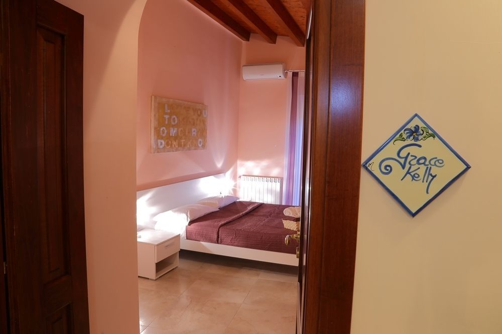 Four Rooms Agrigento Exterior photo
